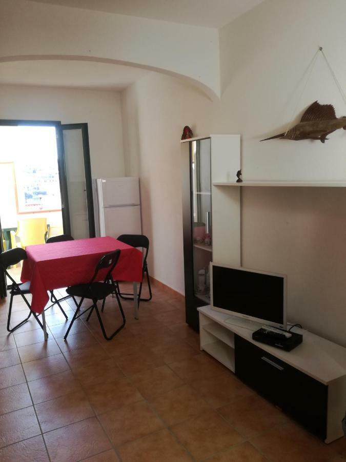 Las Dos Islas Apartment กัสเตลซาร์โด ภายนอก รูปภาพ