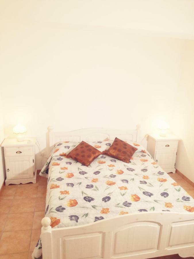 Las Dos Islas Apartment กัสเตลซาร์โด ภายนอก รูปภาพ